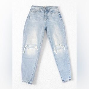 Forever 21 Premium Light Wash Distressed Straight Jeans Size 25 Button Fly